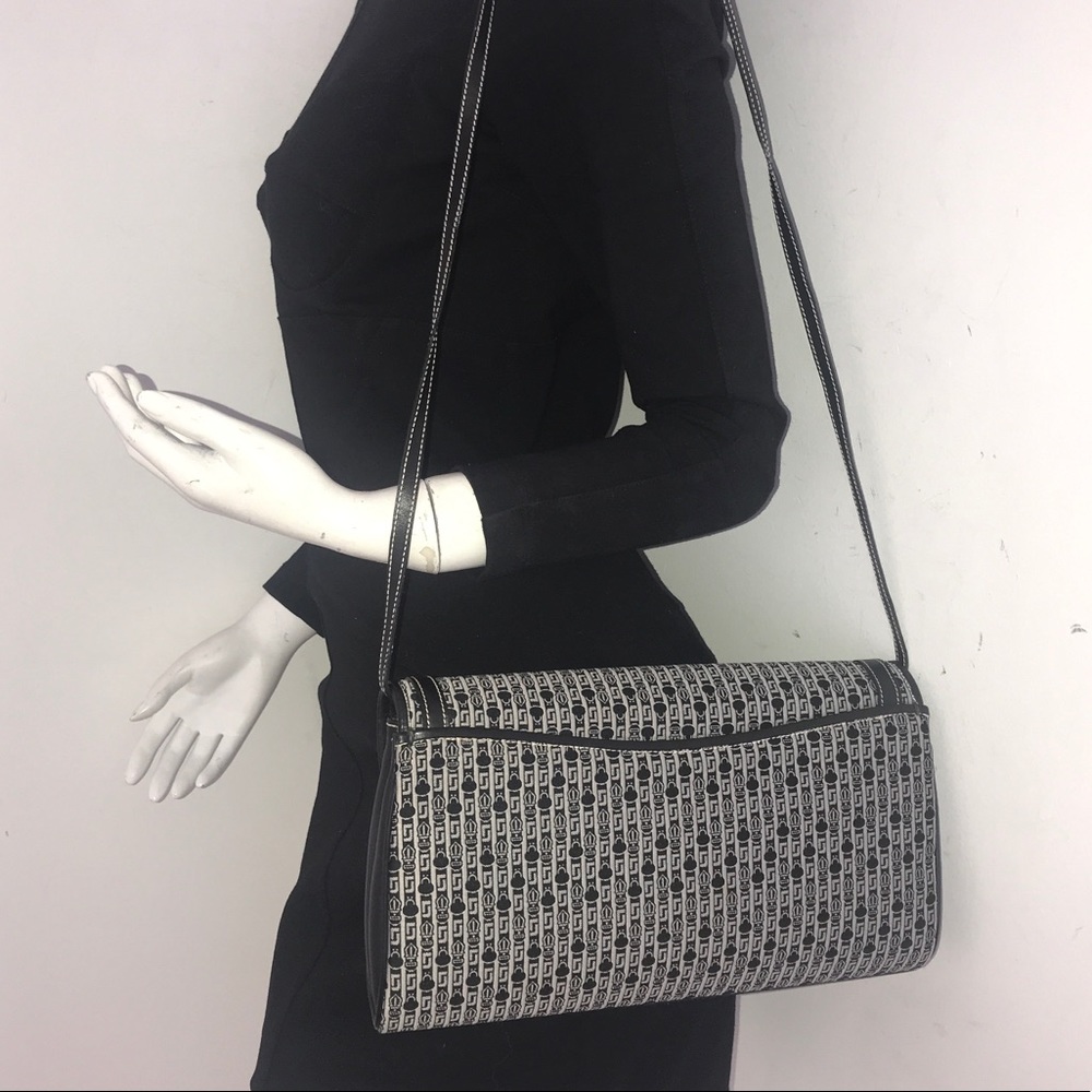New vintage Judith Leiber large jaquered clutch fabric - Picture 6 of 12